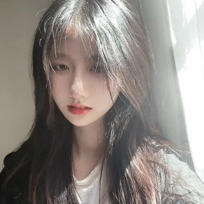 镜中影